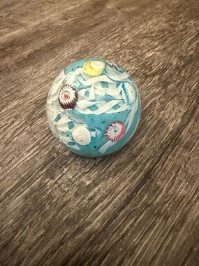 BEAUTIFUL VINTAGE MURANO LATTICINO MILLEFIORI ART GLASS PAPERWEIGHT